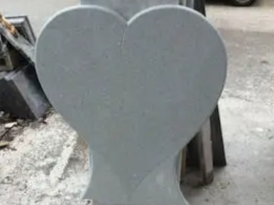 Side Image 2
